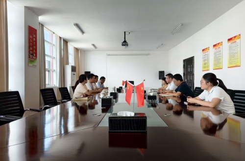 中國(guó)人民財(cái)產(chǎn)保險(xiǎn)股份有限公司安慶市分公司副總經(jīng)理張林月一行蒞臨公司調(diào)研指導(dǎo)，共商合作新篇章